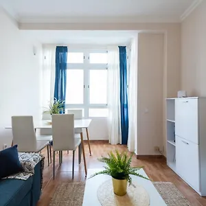Apartamento Charming 2 Apartment, 3 Beds-10 Min Walk To Canteras, Las Palmas de Gran Canaria