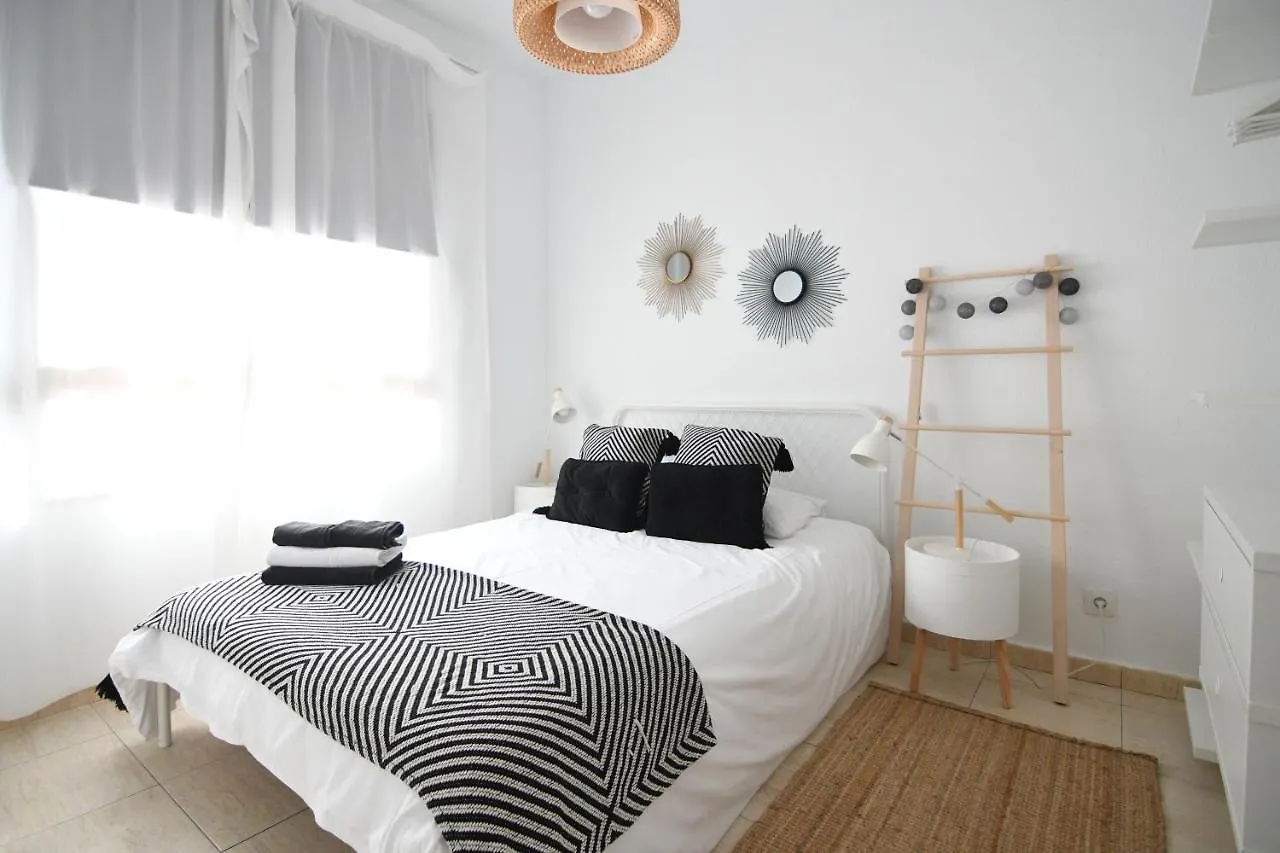 Near The Beach - 3Bed - 2Bath - Wifi Las Palmas de Gran Canaria Apartment