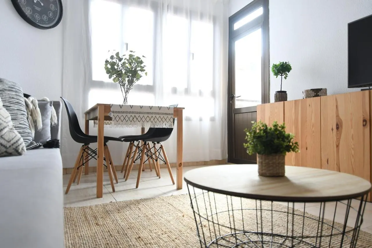Apartment Near The Beach - 3Bed - 2Bath - Wifi Las Palmas de Gran Canaria Spain